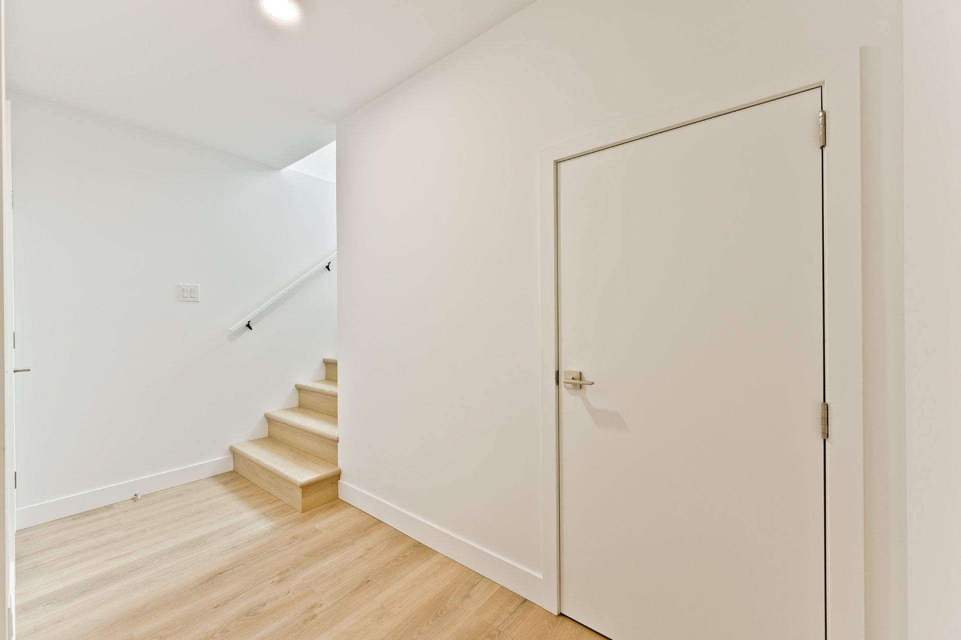 









3809


Rue Émile-Chartier

,
Sherbrooke (Les Nations),




QC
J1L0H7

