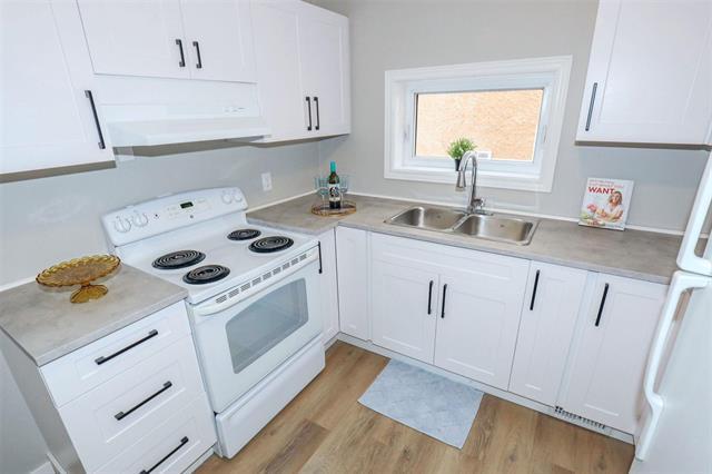 









119


Perth

AVE,
Winnipeg,




MB
R2V 0S8

