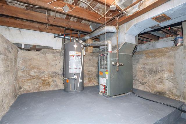 









119


Perth

AVE,
Winnipeg,




MB
R2V 0S8

