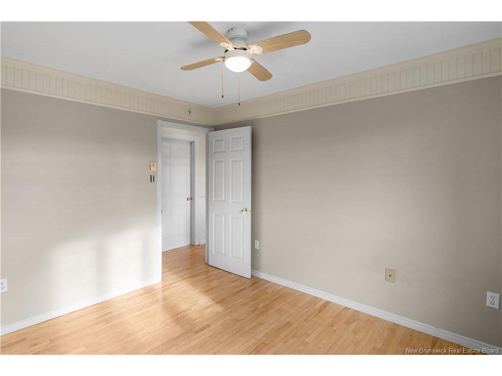 









81


Route 305

,
Haut-Lamèque,




NB
E8T 3M1

