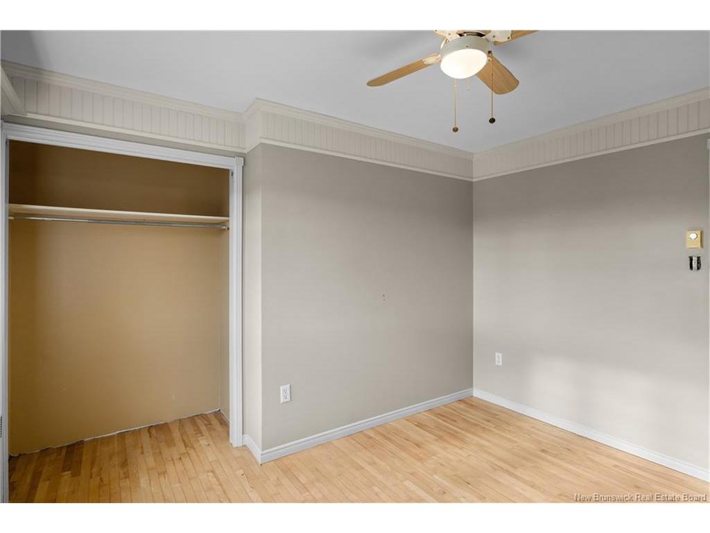 









81


Route 305

,
Haut-Lamèque,




NB
E8T 3M1

