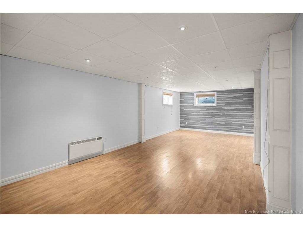 









81


Route 305

,
Haut-Lamèque,




NB
E8T 3M1

