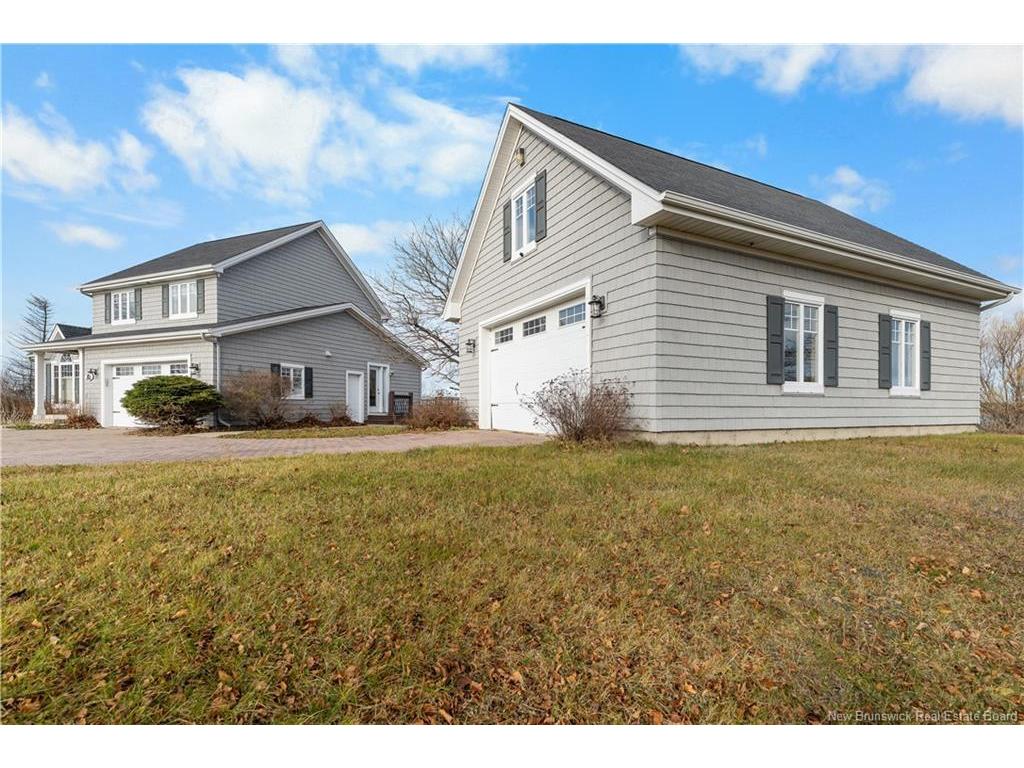 









81


Route 305

,
Haut-Lamèque,




NB
E8T 3M1

