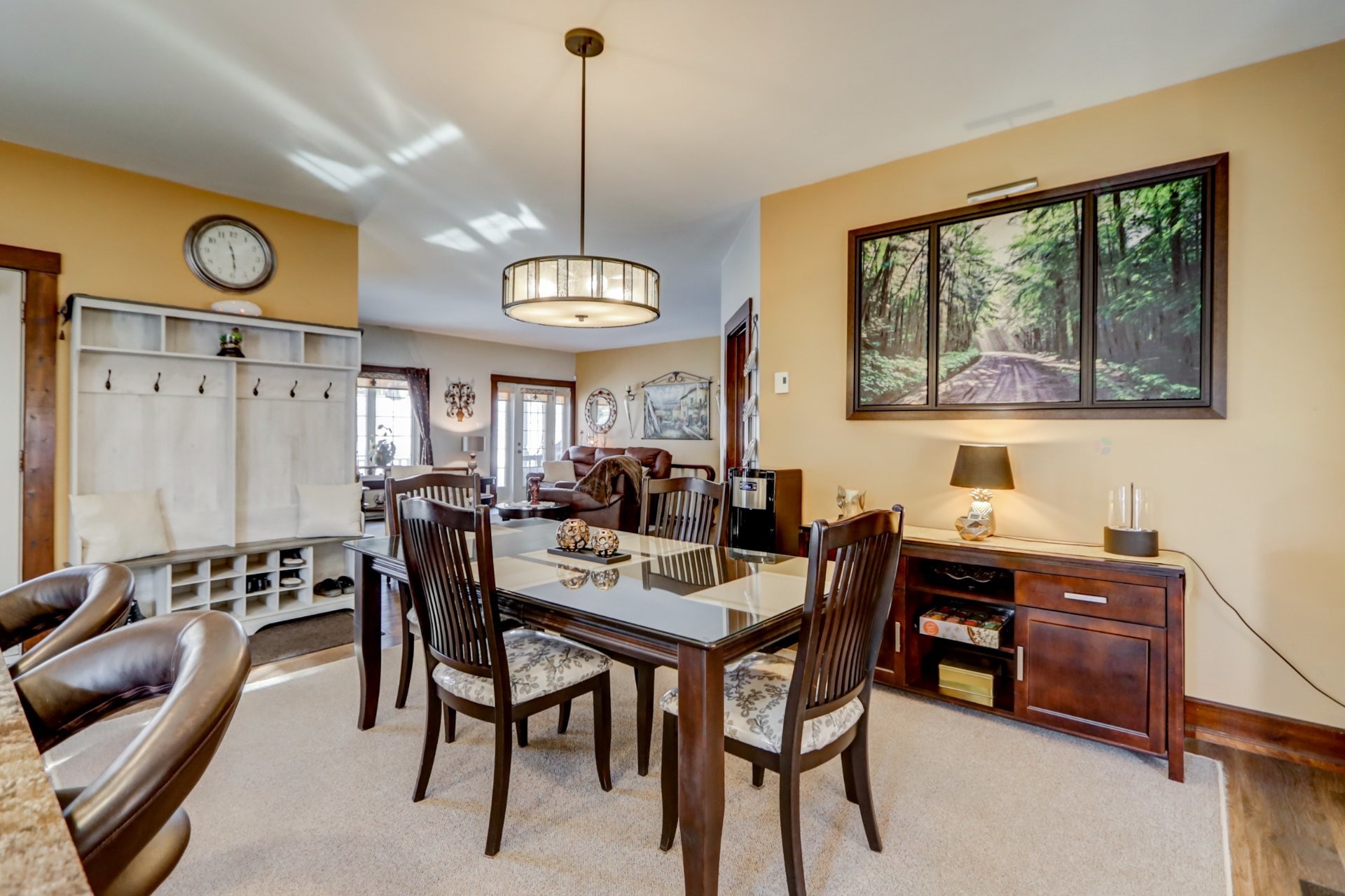 









93Z

 - 93AZ


Rue du Joli-Bois

,
Sainte-Marguerite-du-Lac-Masson,




QC
J0T1L0

