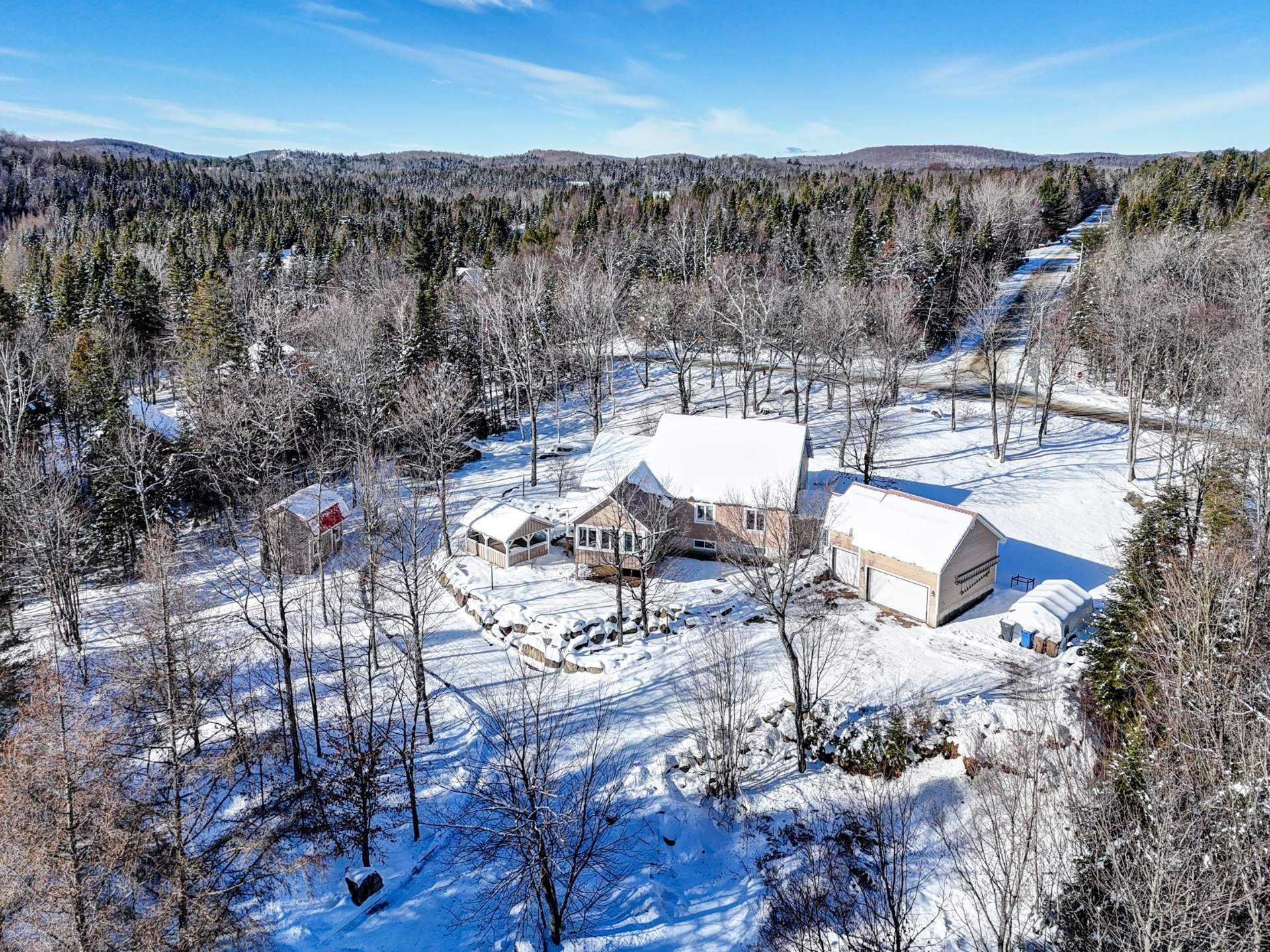 









93Z

 - 93AZ


Rue du Joli-Bois

,
Sainte-Marguerite-du-Lac-Masson,




QC
J0T1L0

