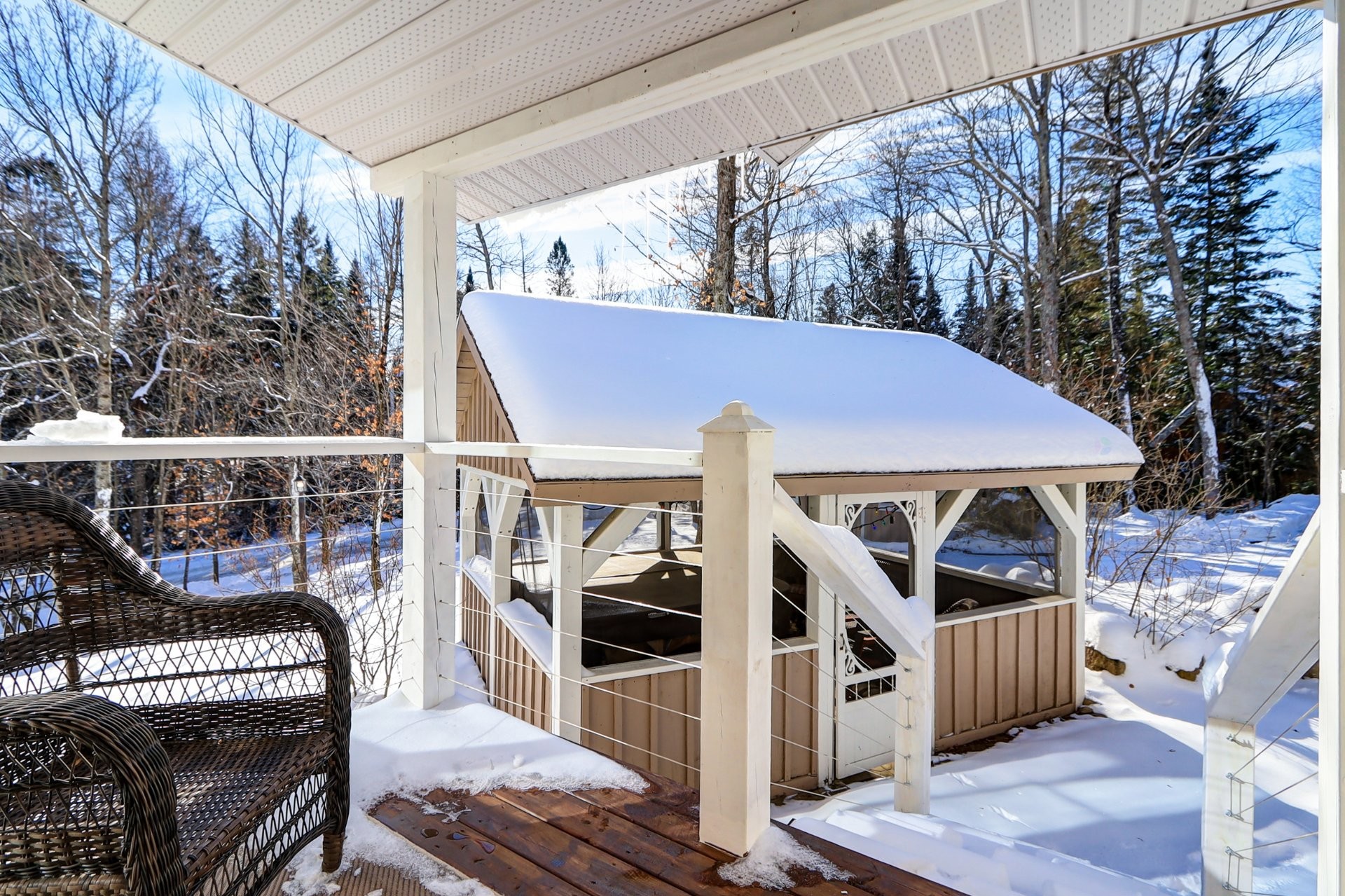 









93Z

 - 93AZ


Rue du Joli-Bois

,
Sainte-Marguerite-du-Lac-Masson,




QC
J0T1L0

