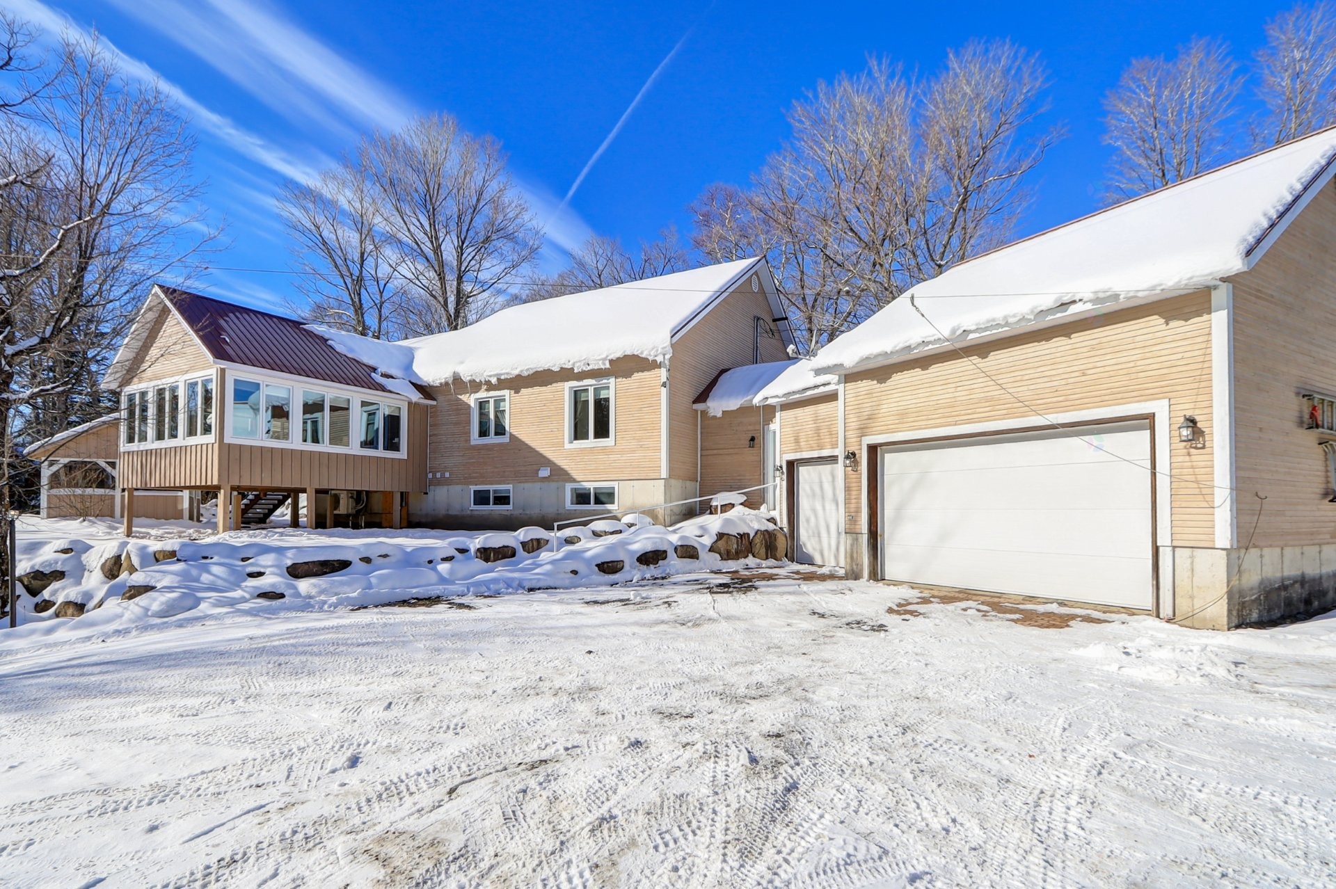 









93Z

 - 93AZ


Rue du Joli-Bois

,
Sainte-Marguerite-du-Lac-Masson,




QC
J0T1L0

