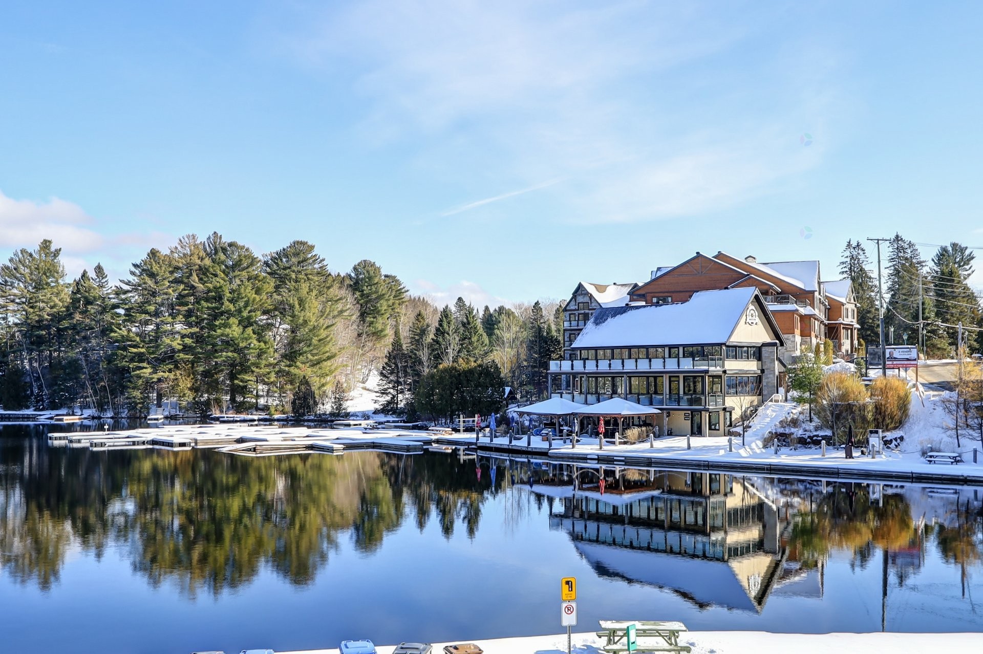 









93Z

 - 93AZ


Rue du Joli-Bois

,
Sainte-Marguerite-du-Lac-Masson,




QC
J0T1L0

