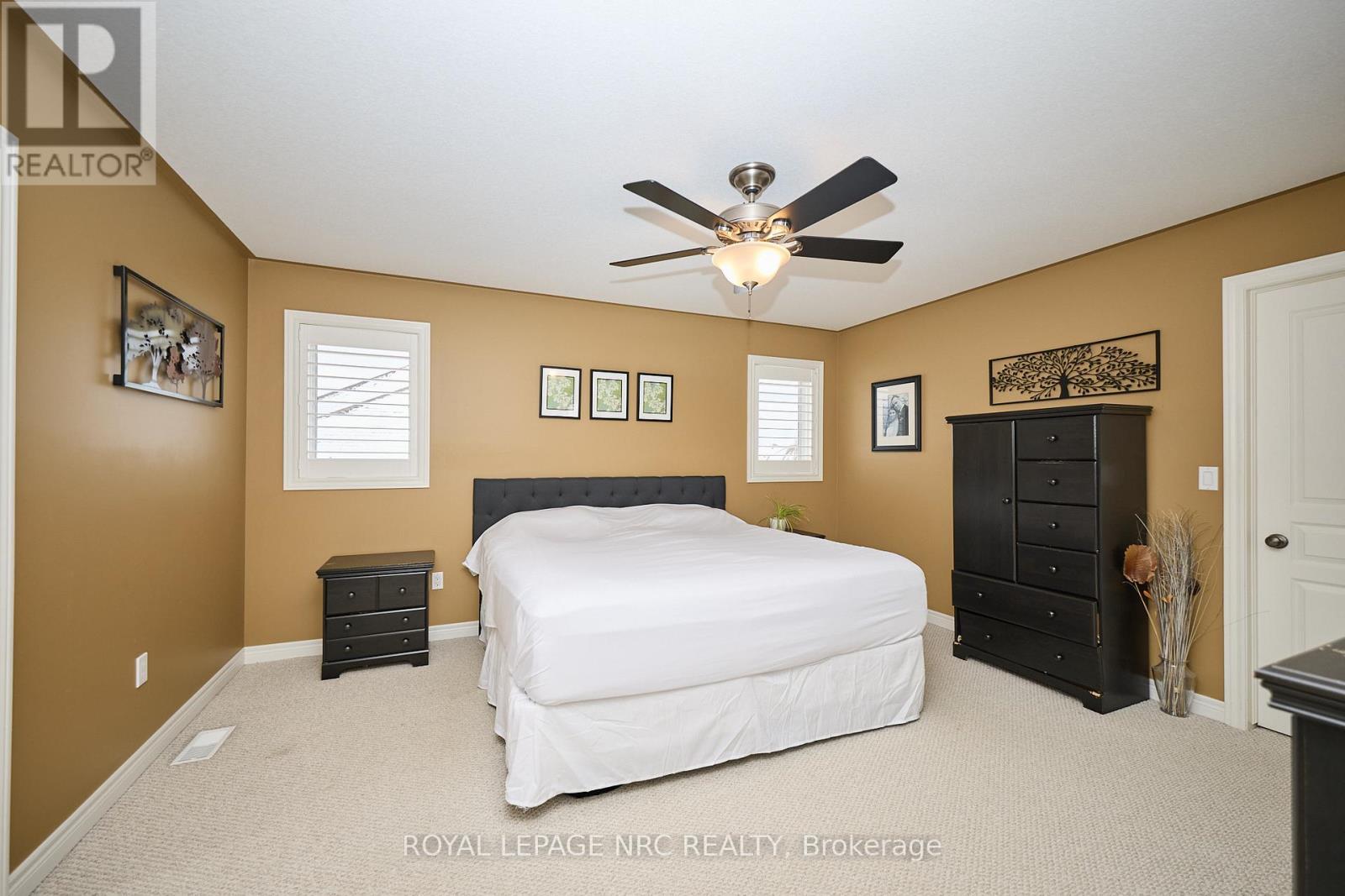 












117 CREEKSIDE DRIVE

,
Welland (Coyle Creek),




Ontario
L3C0B4

