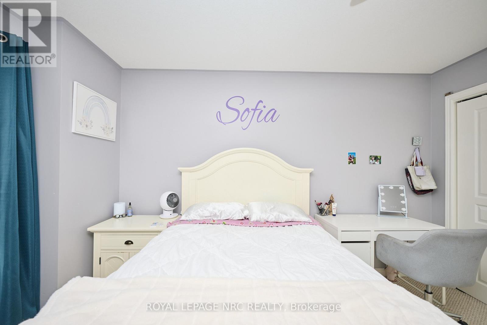 












117 CREEKSIDE DRIVE

,
Welland (Coyle Creek),




Ontario
L3C0B4

