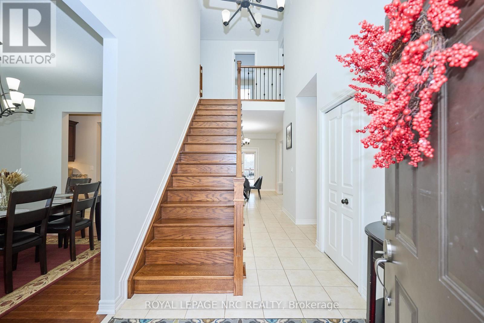 












117 CREEKSIDE DRIVE

,
Welland (Coyle Creek),




Ontario
L3C0B4

