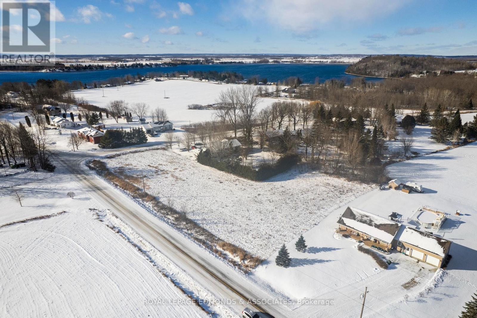 












0 WEST ROSS ROAD

,
Whitewater Region,







Ontario
K0K1K0

