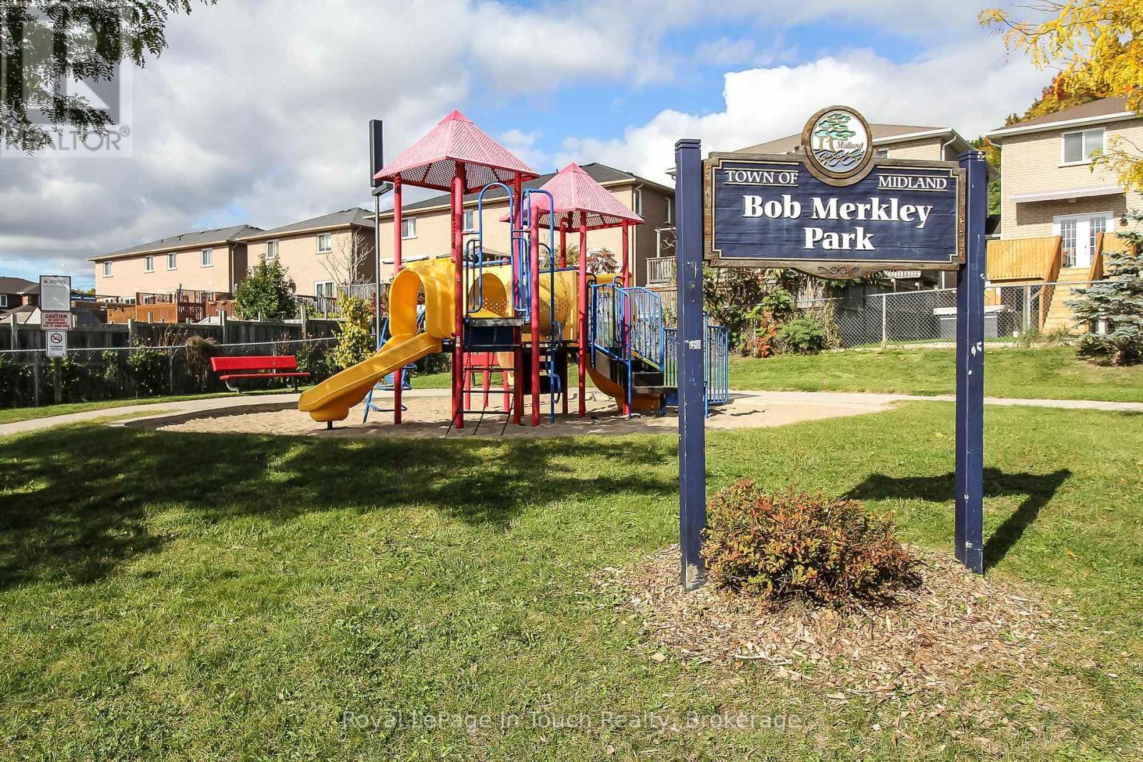 












126 SOUTHWINDS CRESCENT

,
Midland,




Ontario
L4R0A3

