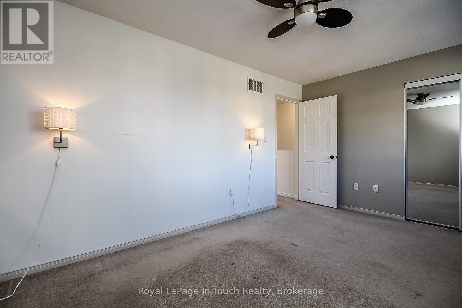 












126 SOUTHWINDS CRESCENT

,
Midland,




Ontario
L4R0A3

