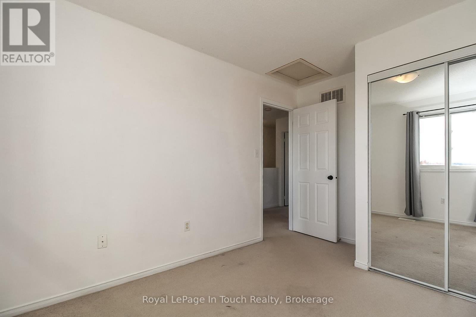 












126 SOUTHWINDS CRESCENT

,
Midland,




Ontario
L4R0A3

