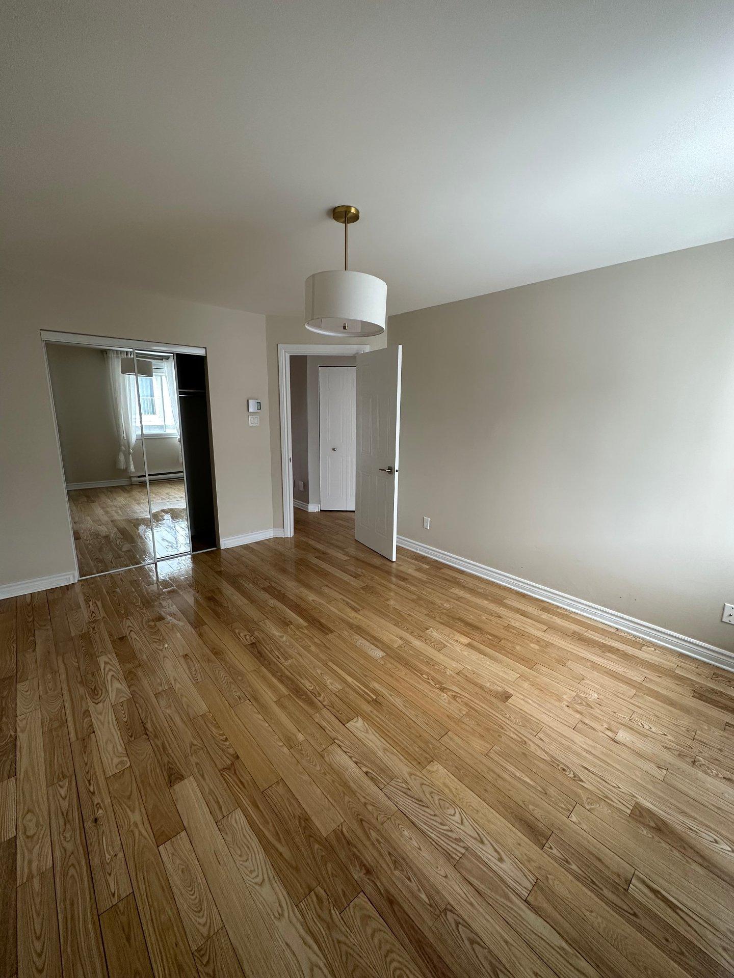 









84


Ch. du Souvenir

, 302,
Bois-des-Filion,




QC
J6Z4P9

