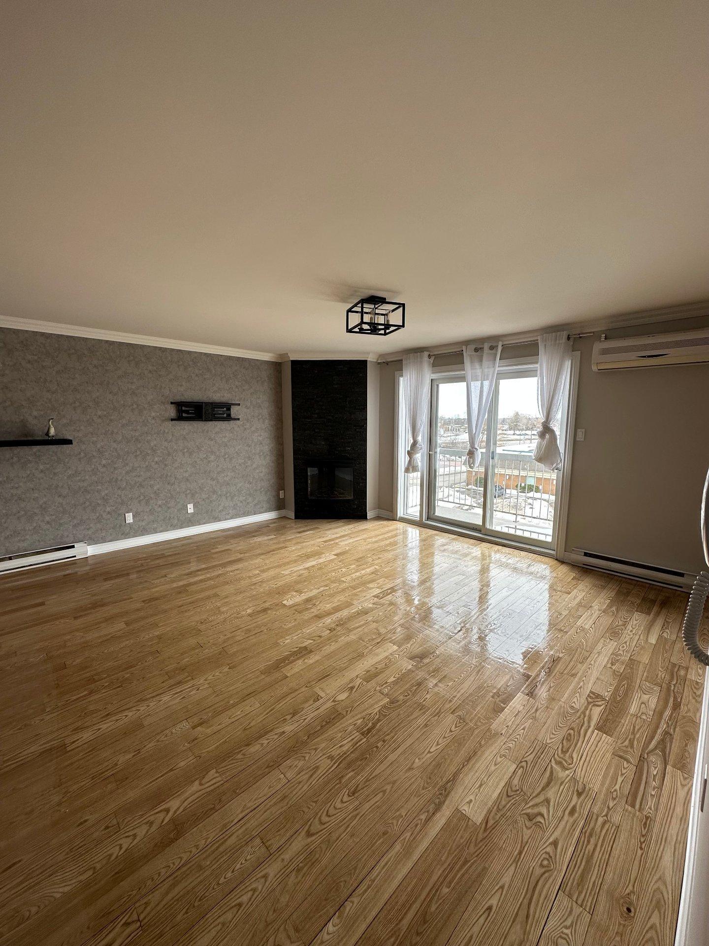 









84


Ch. du Souvenir

, 302,
Bois-des-Filion,




QC
J6Z4P9

