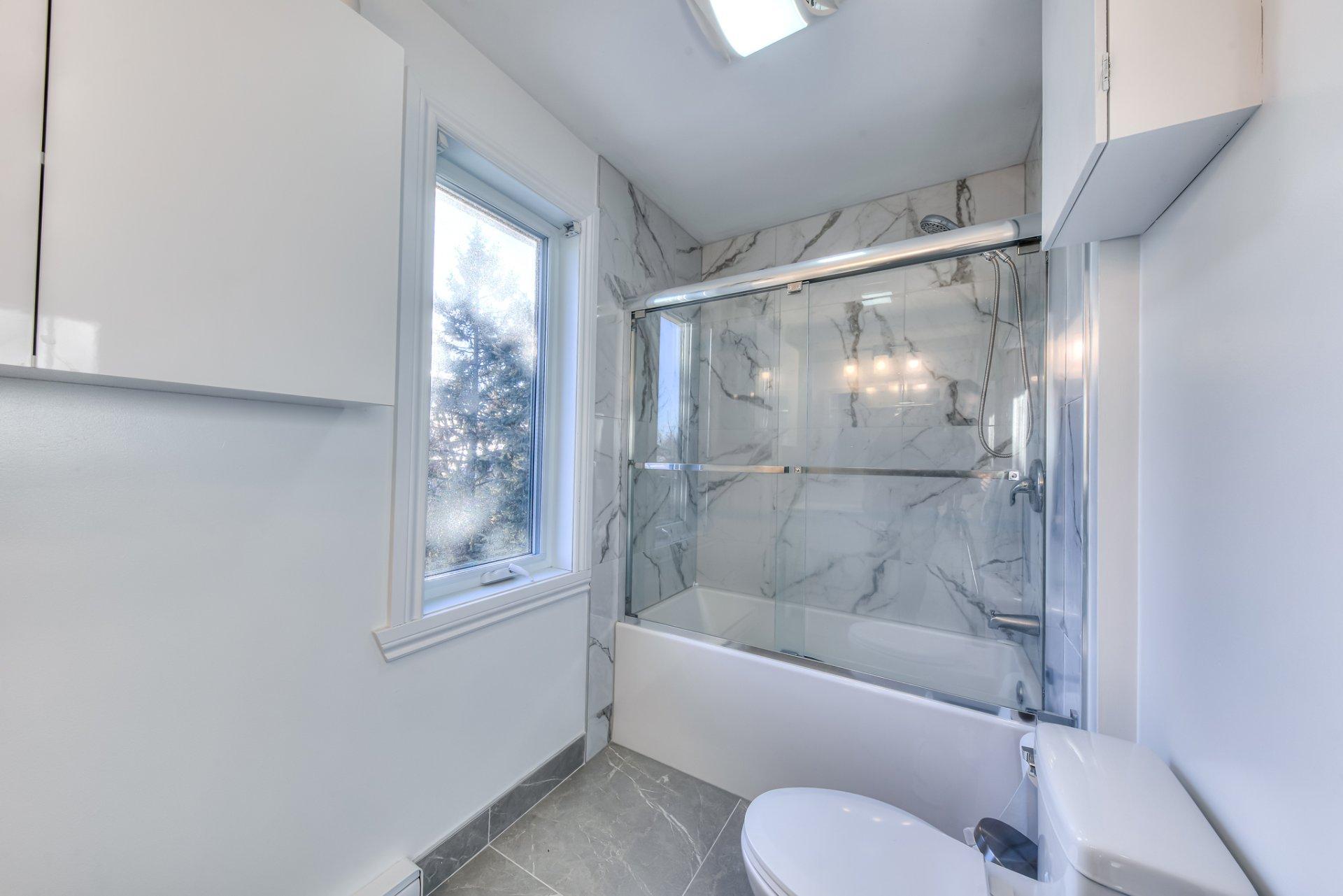 









3006


Rue Demers

,
Mascouche,




QC
J7K3E1

