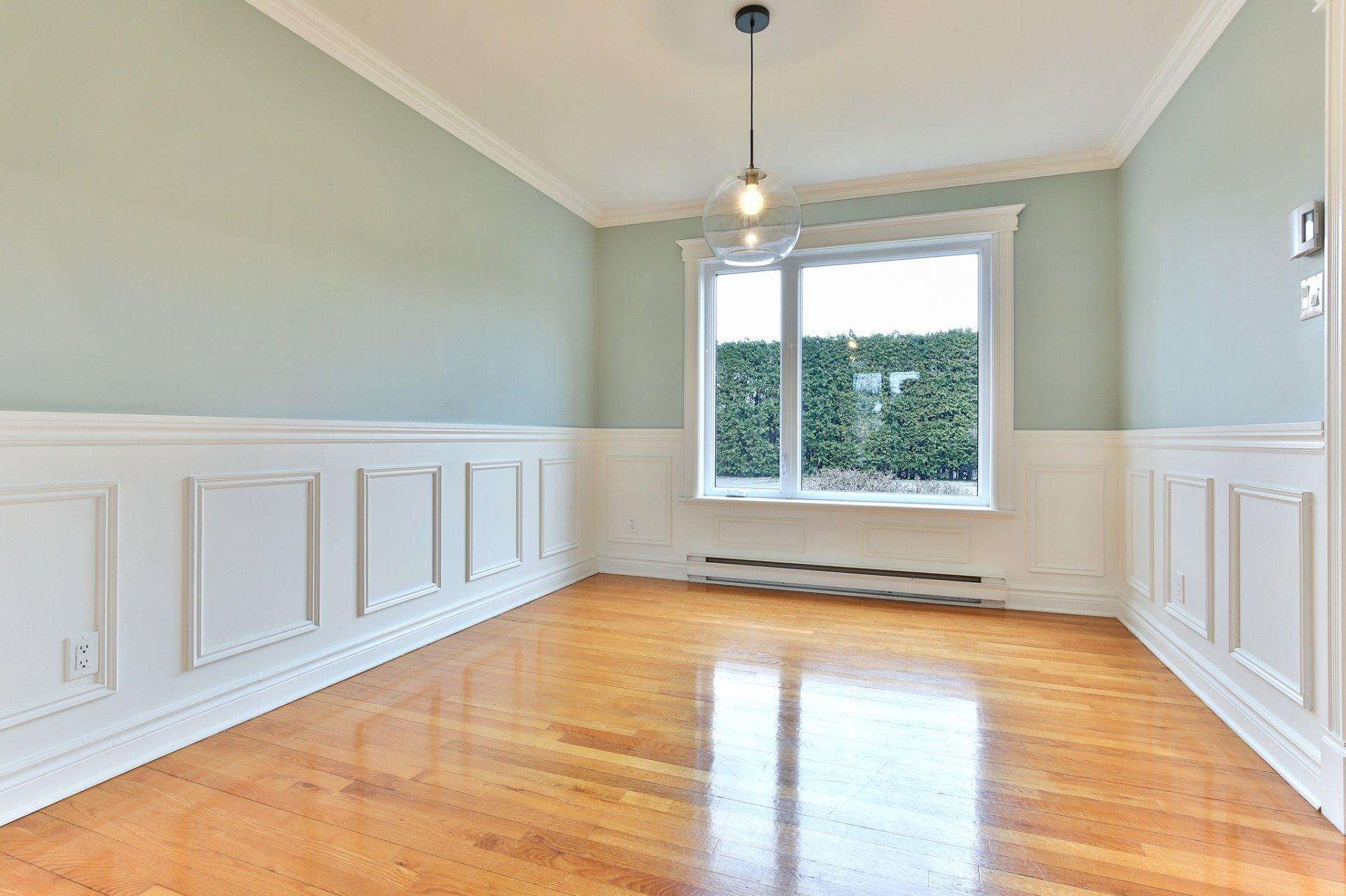 









464


15e Avenue

,
Saint-Jean-sur-Richelieu,




QC
J2X1B2

