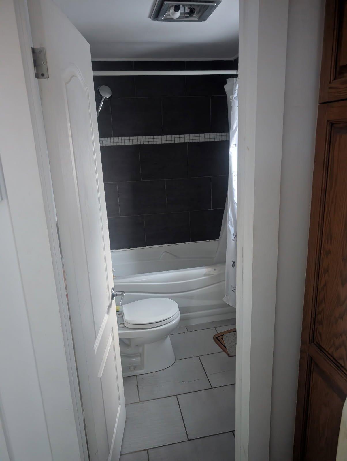 









214

 - 216


Rue St-Charles

,
Saint-Jean-sur-Richelieu,




QC
J3B2E1

