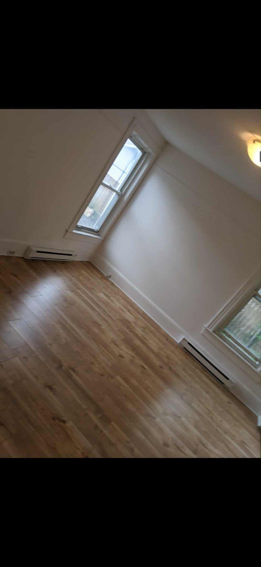 









214

 - 216


Rue St-Charles

,
Saint-Jean-sur-Richelieu,




QC
J3B2E1

