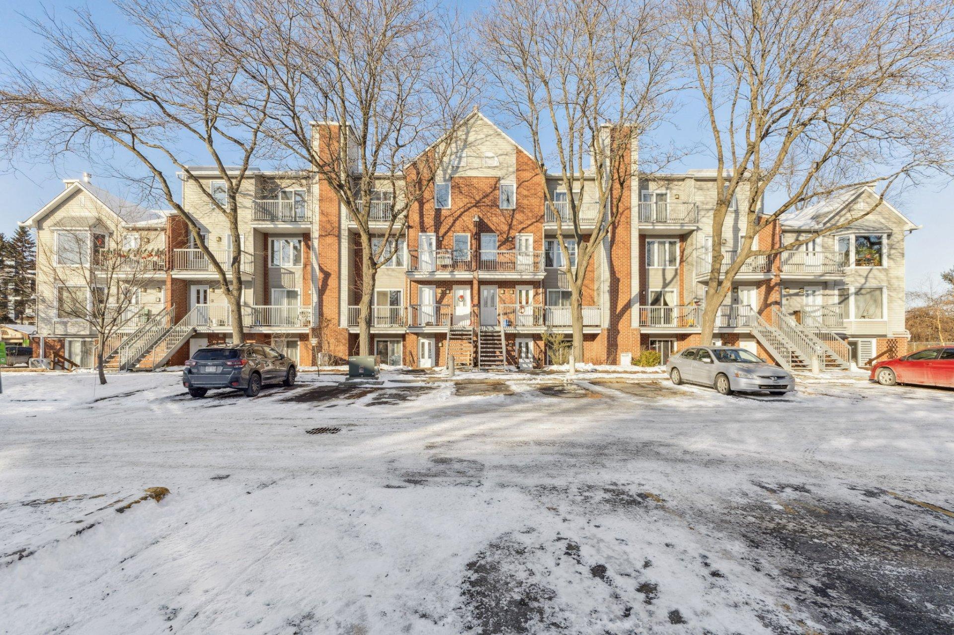 









15


Imp. de la Roseraie

, 6,
Gatineau (Hull),




QC
J9A2S3

