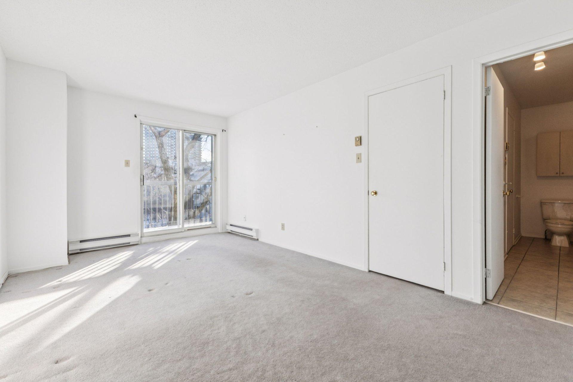 









15


Imp. de la Roseraie

, 6,
Gatineau (Hull),




QC
J9A2S3

