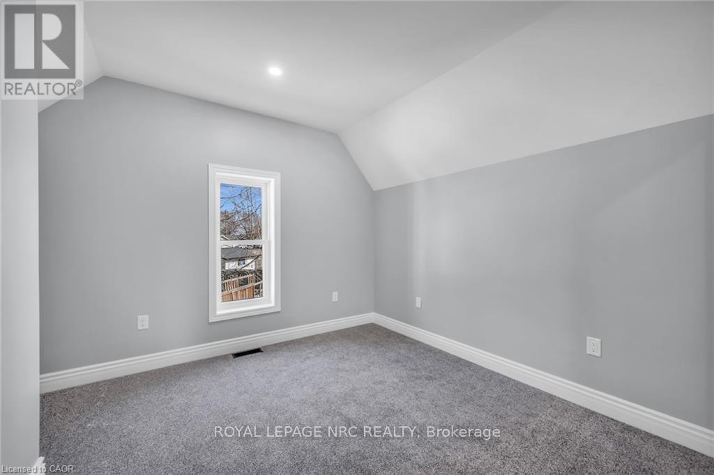 












2076 MAIN STREET N

,
Haldimand,




Ontario
N0A1J0

