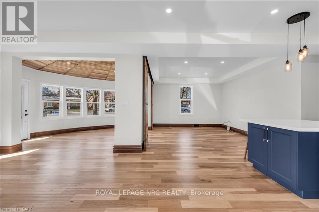 












2076 MAIN STREET N

,
Haldimand,




Ontario
N0A1J0

