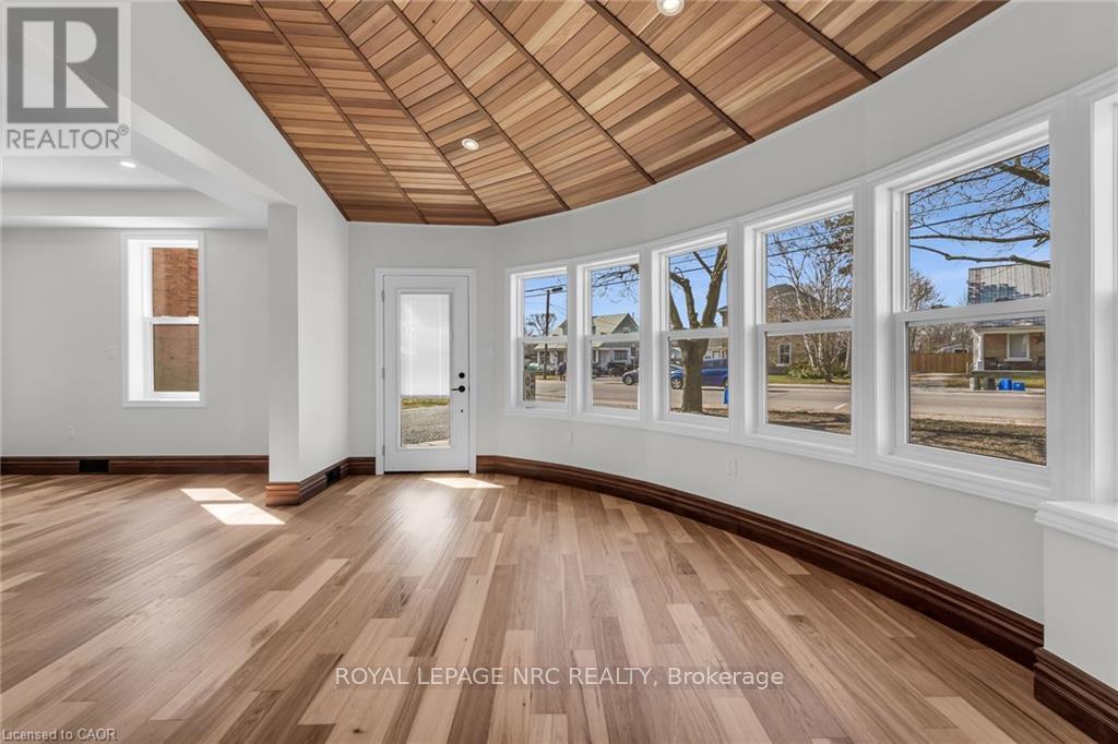 












2076 MAIN STREET N

,
Haldimand,




Ontario
N0A1J0

