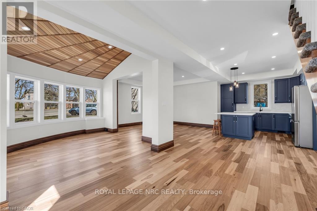 












2076 MAIN STREET N

,
Haldimand,




Ontario
N0A1J0

