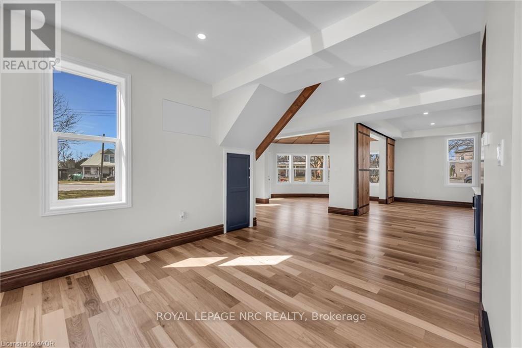 












2076 MAIN STREET N

,
Haldimand,




Ontario
N0A1J0

