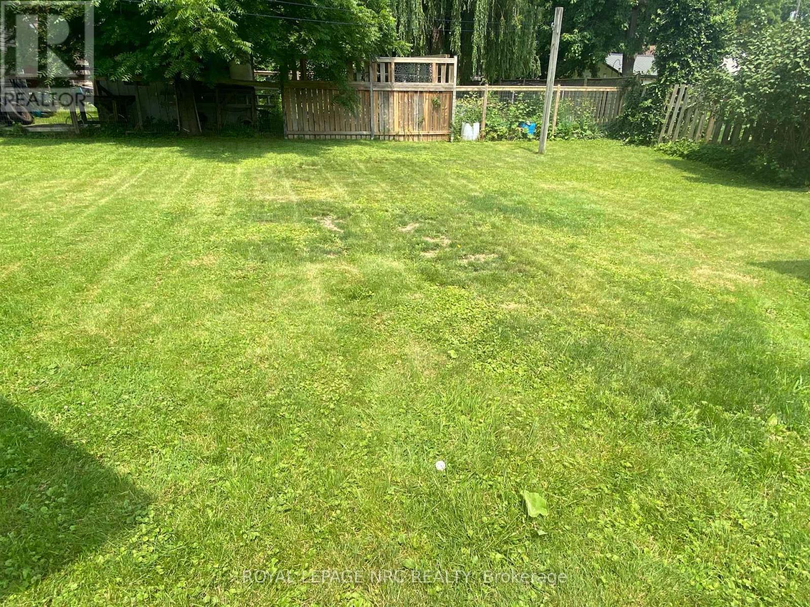 












2076 MAIN STREET N

,
Haldimand,




Ontario
N0A1J0

