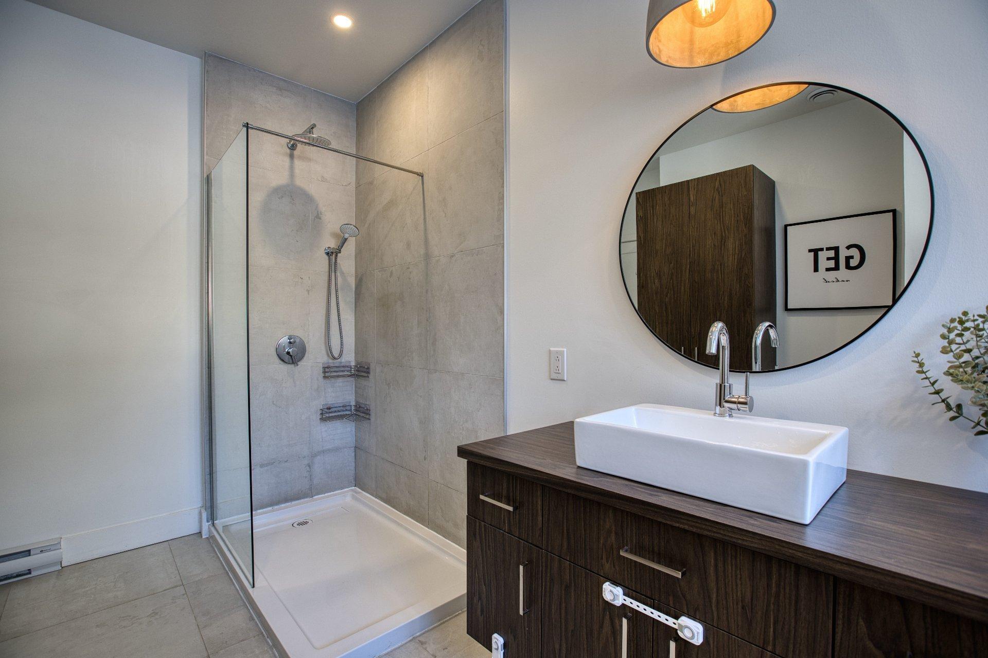 









649Z

 - 649AZ


Rue Beauregard

,
Sainte-Agathe-des-Monts,




QC
J8C0J2

