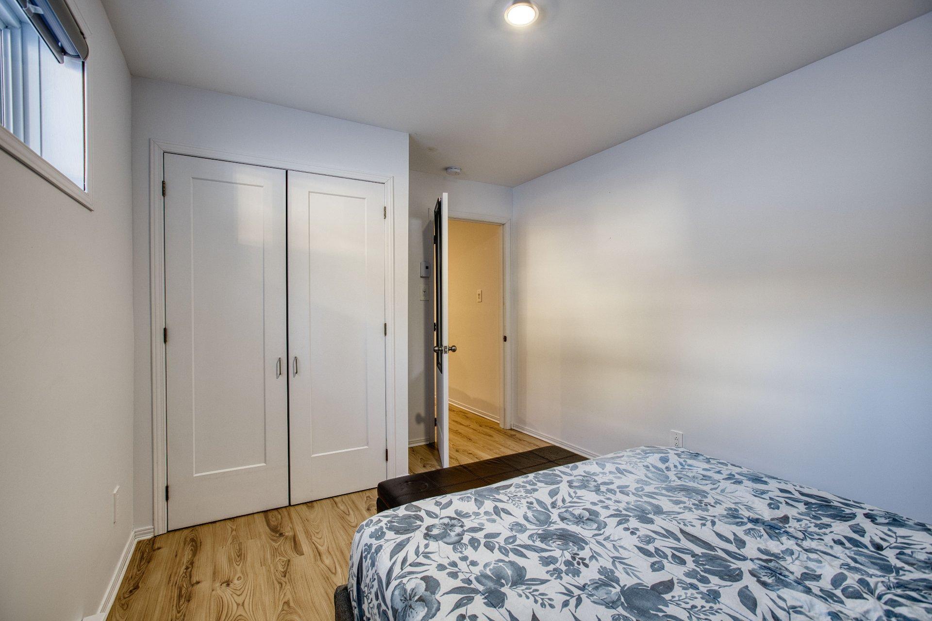 









649Z

 - 649AZ


Rue Beauregard

,
Sainte-Agathe-des-Monts,




QC
J8C0J2

