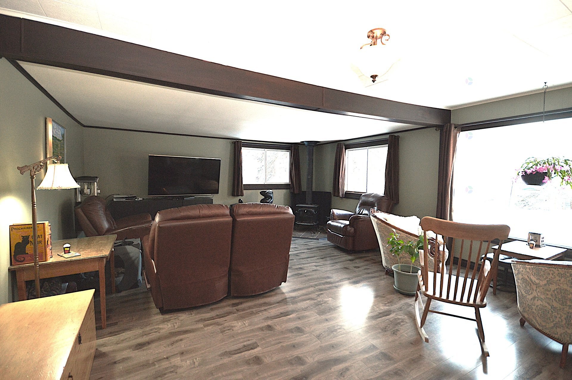 









591


Rue King

,
Mont-Blanc,




QC
J0T2G0

