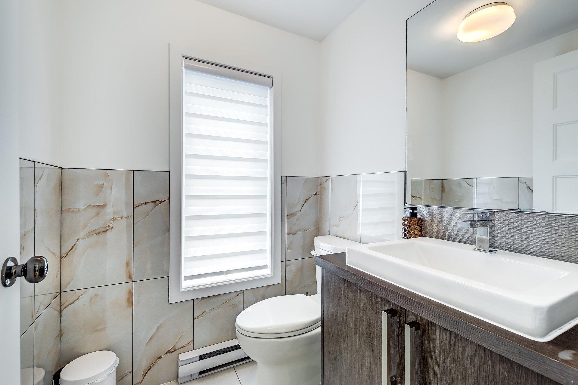 









345


Av. André-Chartrand

,
Vaudreuil-Dorion,




QC
J7V0M1

