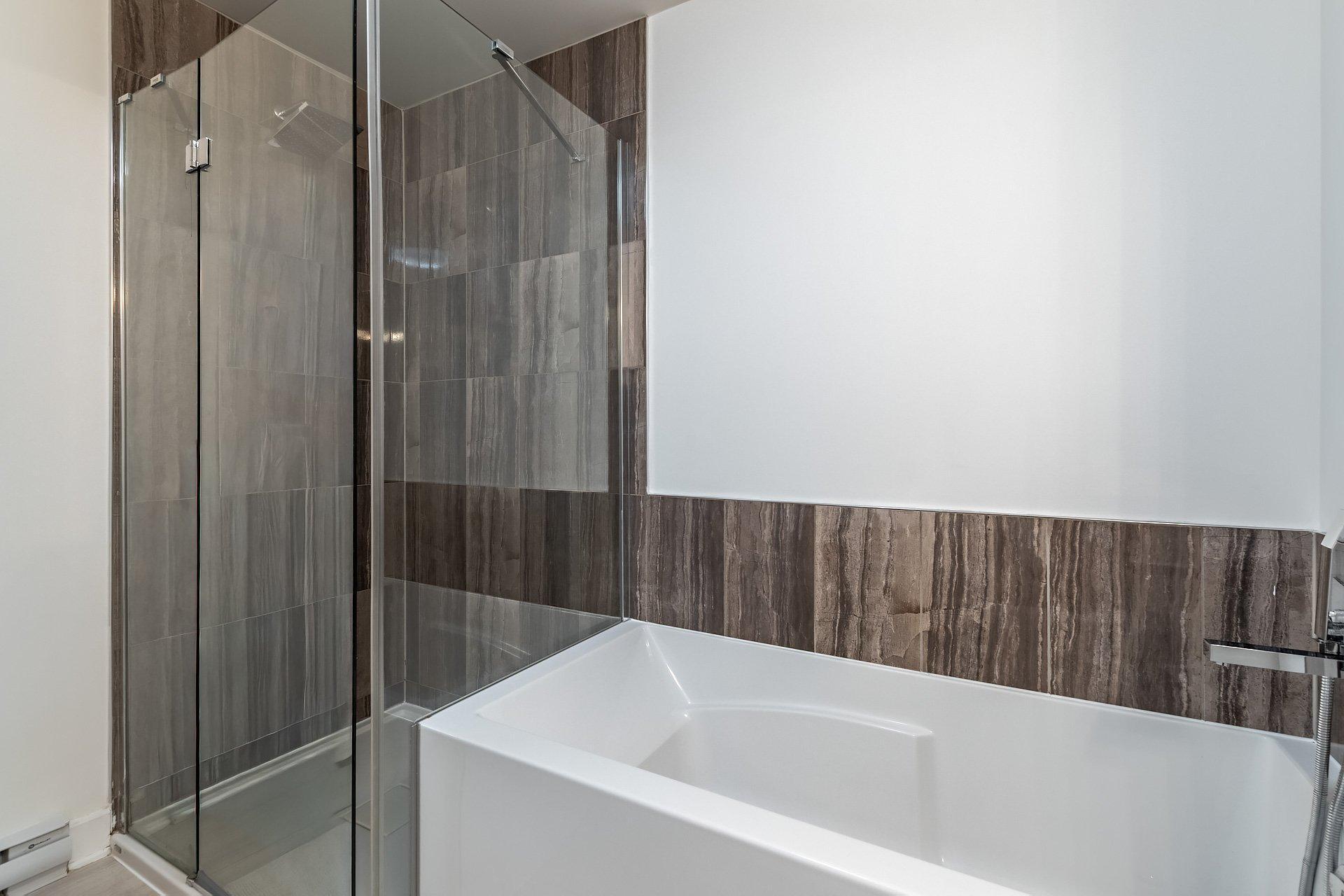 









345


Av. André-Chartrand

,
Vaudreuil-Dorion,




QC
J7V0M1

