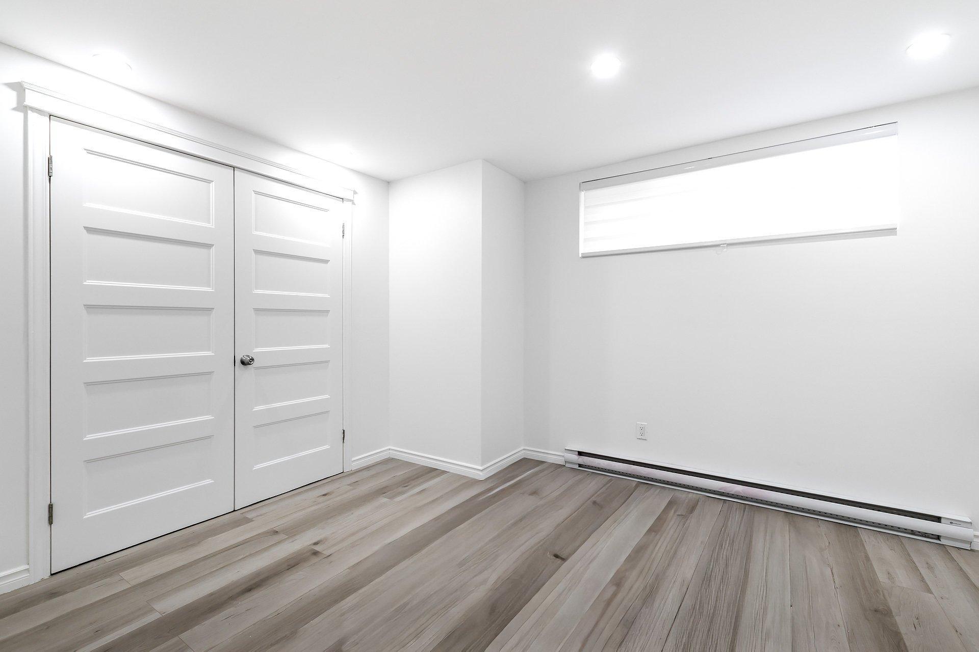 









345


Av. André-Chartrand

,
Vaudreuil-Dorion,




QC
J7V0M1

