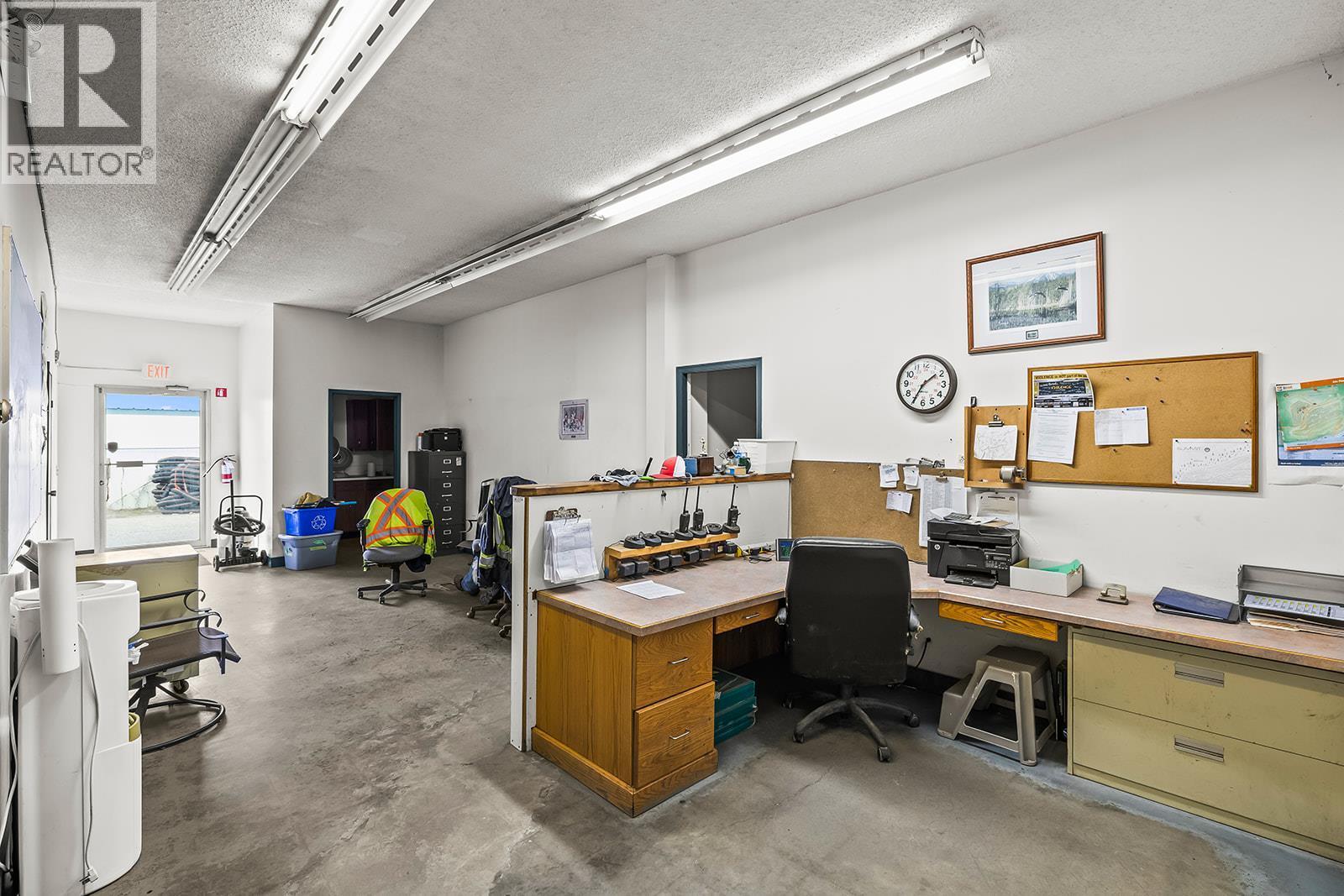 












1304, 1320, 1334 Industrial Road

,
West Kelowna,




British Columbia
V1Z1G5

