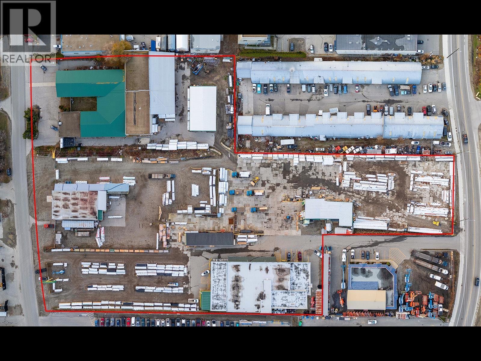 












1304, 1320, 1334 Industrial Road

,
West Kelowna,




British Columbia
V1Z1G5

