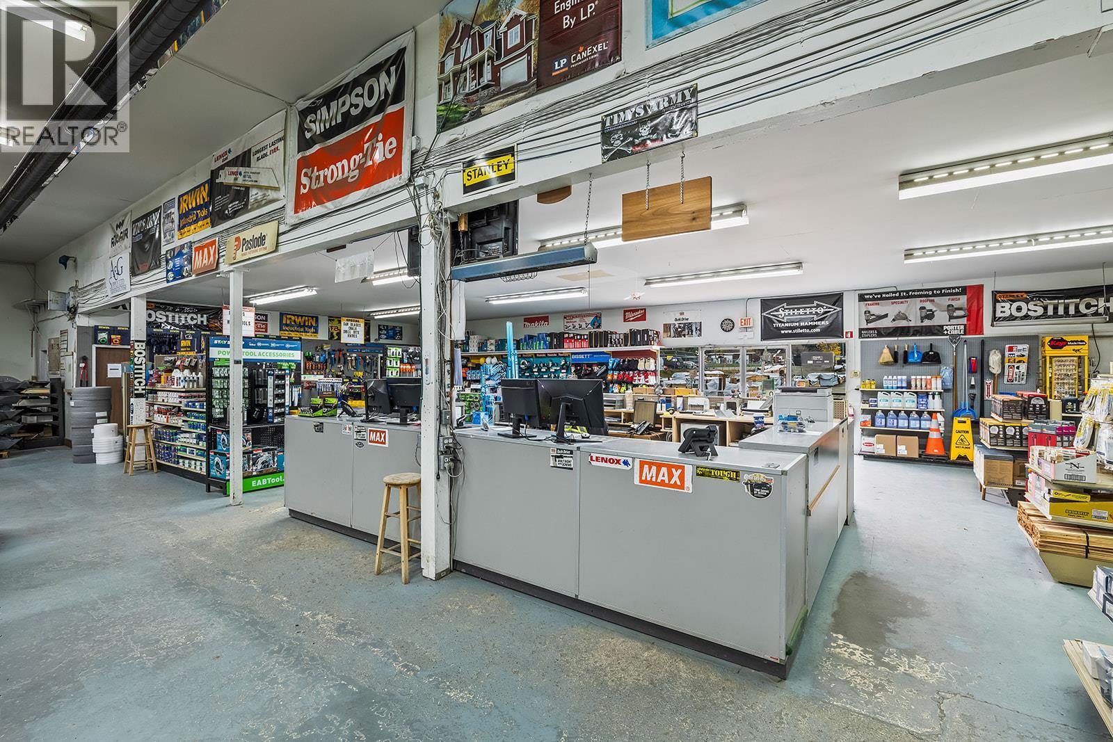 












1304, 1320, 1334 Industrial Road

,
West Kelowna,




British Columbia
V1Z1G5

