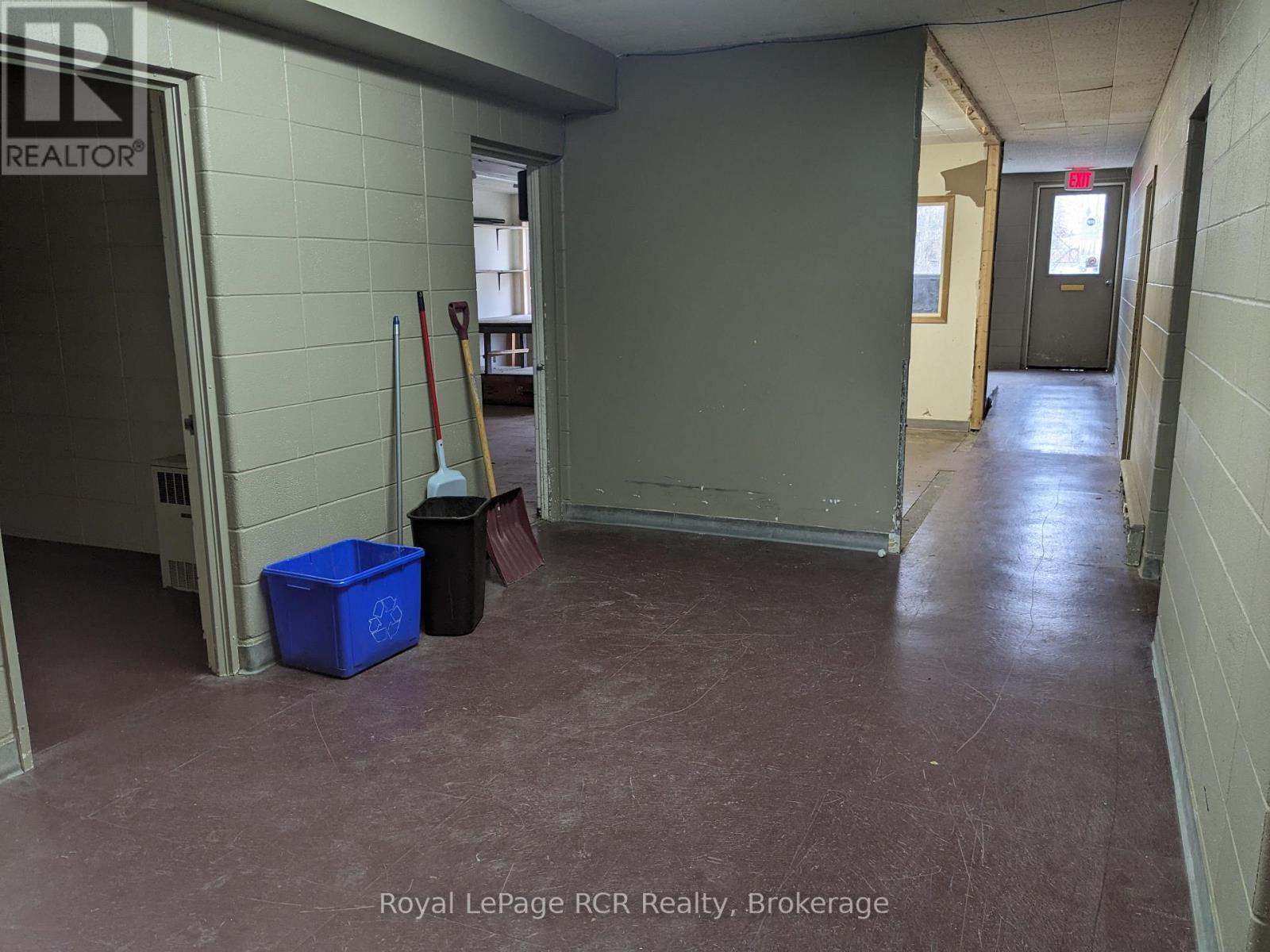 












137 GEORGE STREET W

,
West Grey,




Ontario
N0G1R0

