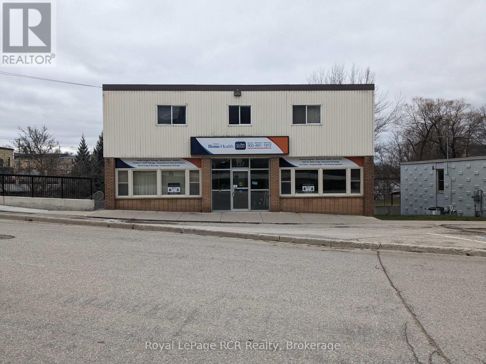












137 GEORGE STREET W

,
West Grey,




Ontario
N0G1R0

