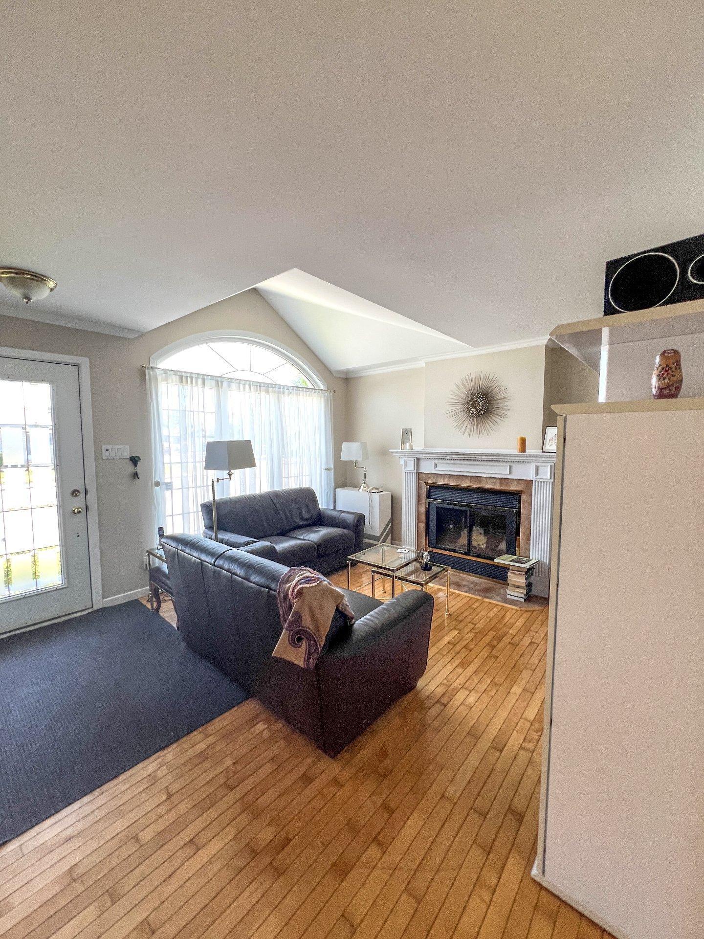 









1105


Rue Cardinal-Roy

,
Trois-Rivières,




QC
G8T7G9

