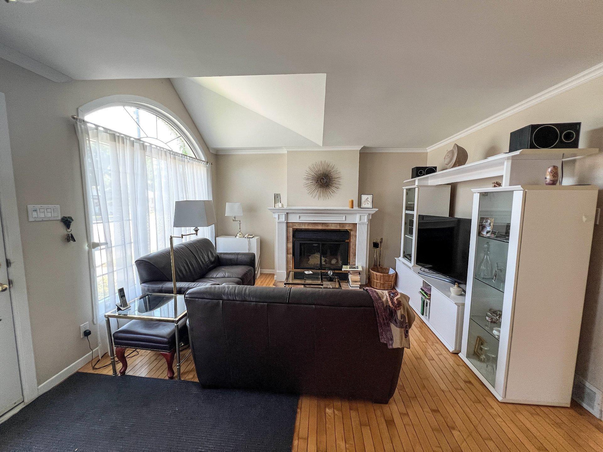 









1105


Rue Cardinal-Roy

,
Trois-Rivières,




QC
G8T7G9

