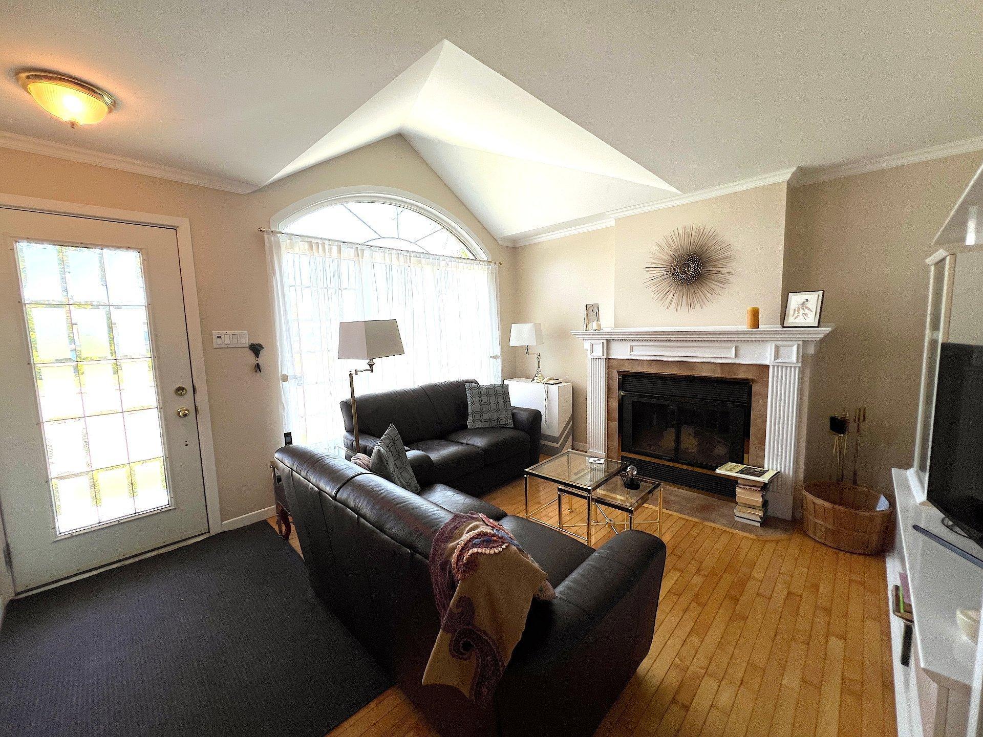 









1105


Rue Cardinal-Roy

,
Trois-Rivières,




QC
G8T7G9

