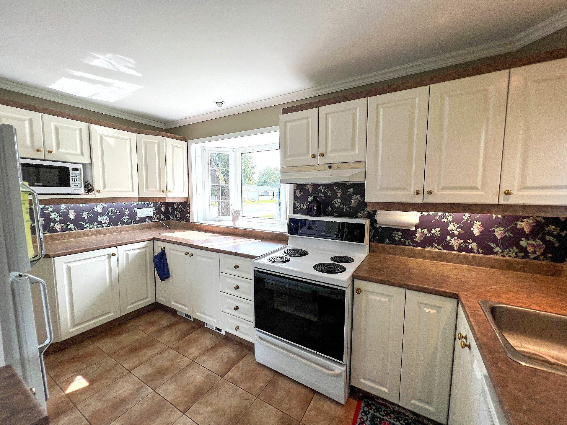 









1105


Rue Cardinal-Roy

,
Trois-Rivières,




QC
G8T7G9

