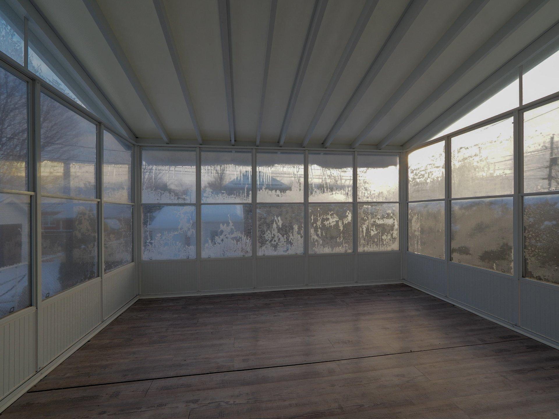 









5750


Rue Goyer

,
Trois-Rivières,




QC
G8Y7A8

