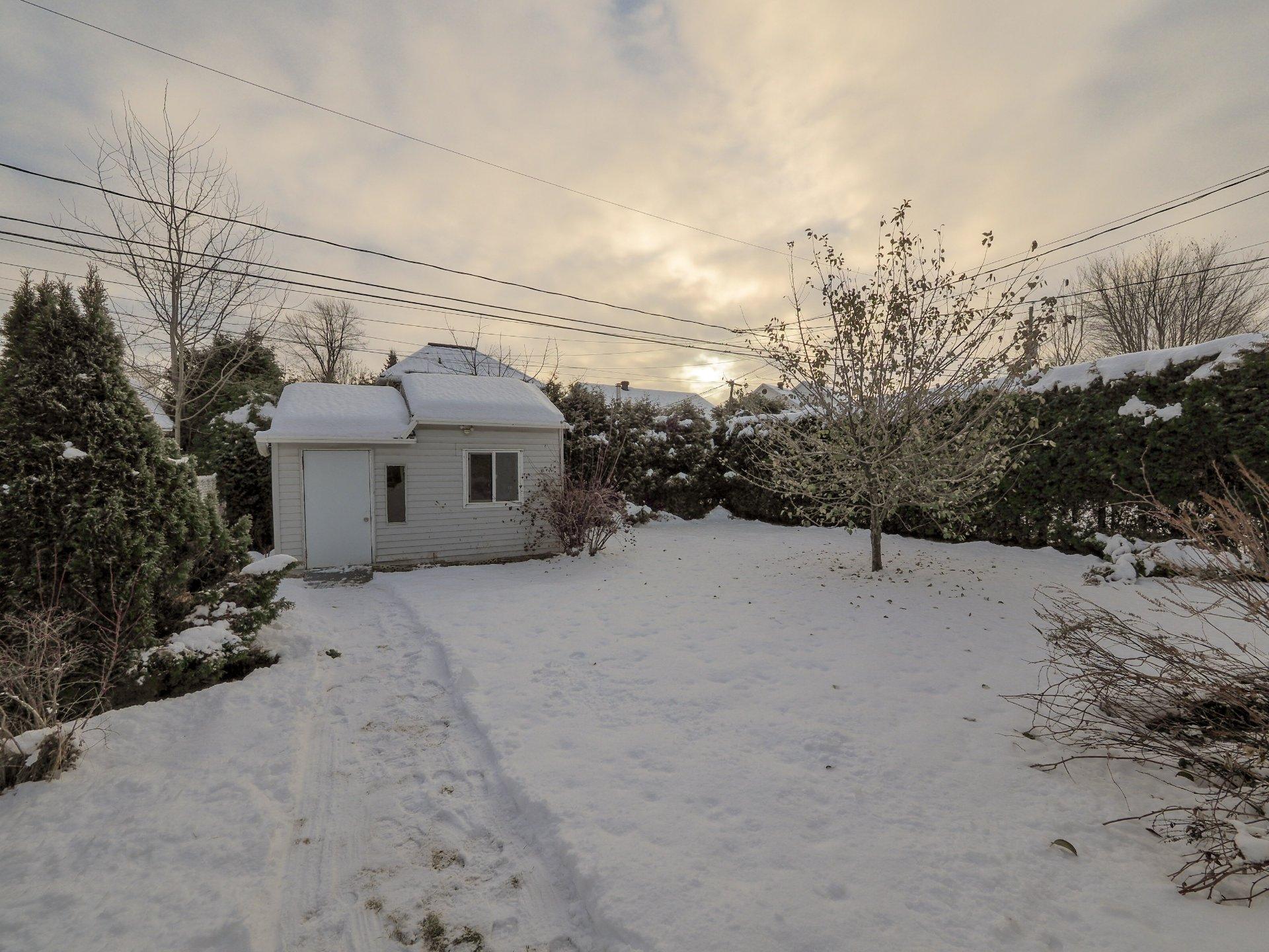 









5750


Rue Goyer

,
Trois-Rivières,




QC
G8Y7A8

